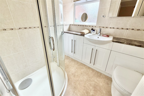 2 bedroom bungalow for sale, Roehampton Drive, Trowell, NG9 3QY