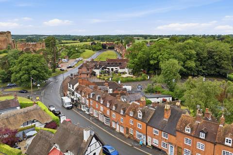 Property for sale, Castle Hill, Kenilworth