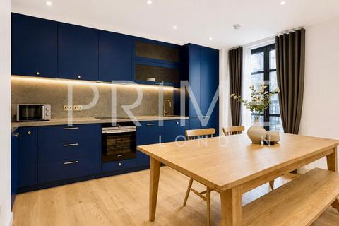 3 bedroom house to rent, Orchard Place, Goodluck Hope, London