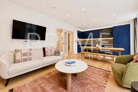 3 bedroom house to rent, Orchard Place, Goodluck Hope, London