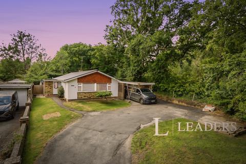 3 bedroom bungalow for sale, Horsham Road, Rusper