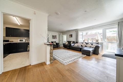 3 bedroom bungalow for sale, Horsham Road, Rusper