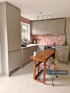 undefined, Carnarvon Road, London, E15