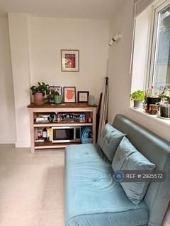 undefined, Carnarvon Road, London, E15