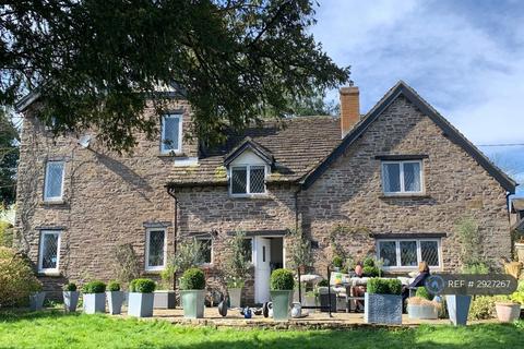 5 bedroom detached house to rent, The Gwent Lodge, Llanvihangel Crucorney, Abergavenny, NP7