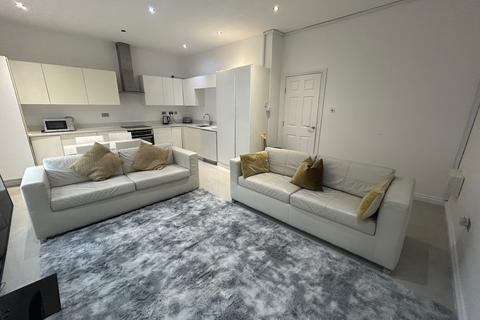 2 bedroom apartment to rent, Stanmore Road, Birmingham, B16