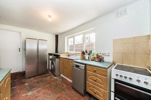 3 bedroom terraced house for sale, Eglinton Road, Woolwich