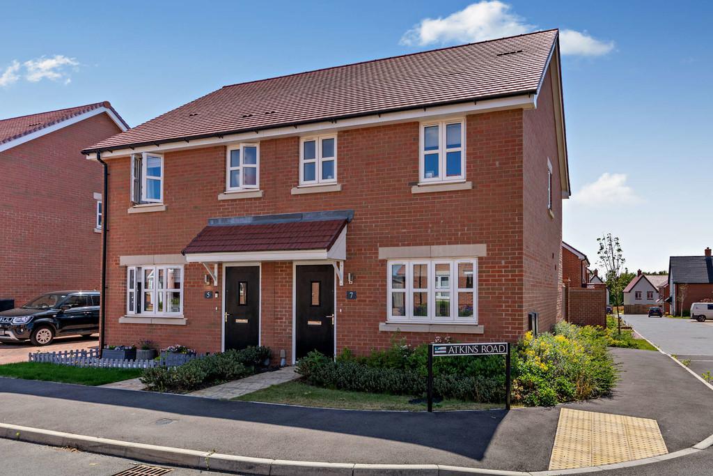 Ox44 Atkins Road, Oxford OX44 2 bed semi-detached house for sale - £350,000