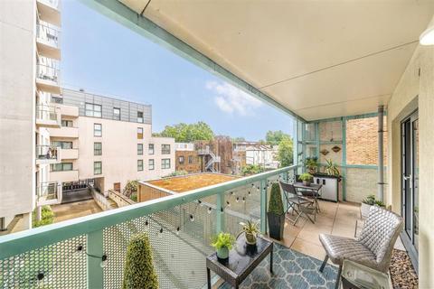 2 bedroom flat for sale, Oval Road, London NW1