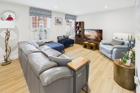 2 bedroom apartment for sale, Abbots Gate, Bury St Edmunds IP33