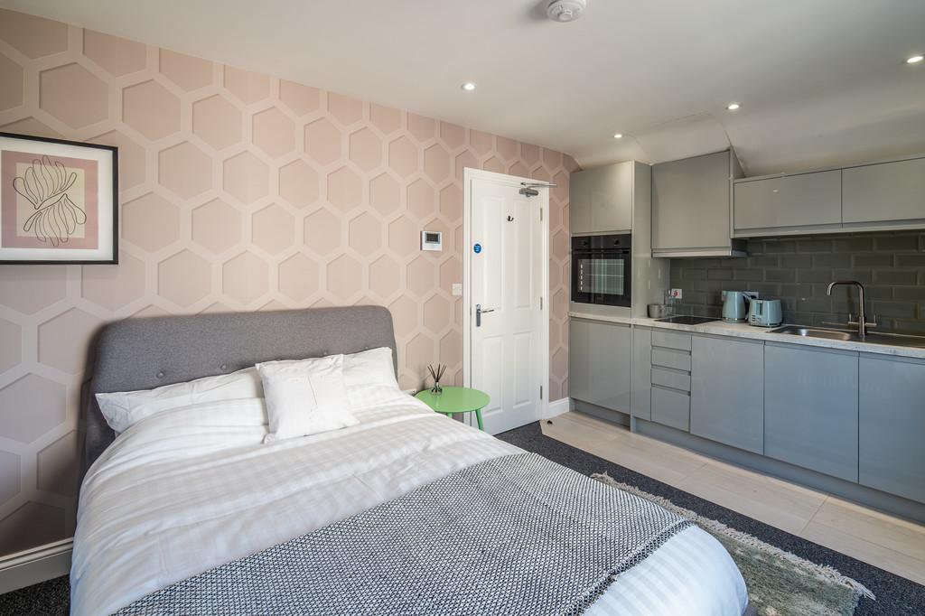 Apartment in Nottingham, The Park - View 3