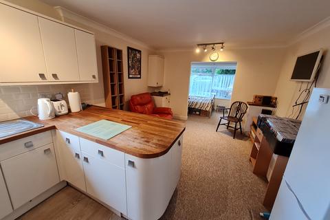 Studio to rent, Elizabeth House, Maidstone, ME14
