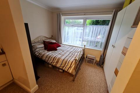 Studio to rent, Elizabeth House, Maidstone, ME14