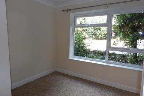 Studio to rent, Elizabeth House, Maidstone, ME14