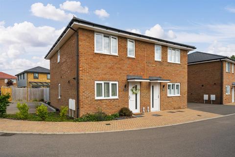 2 bedroom semi-detached house for sale, Shakespeare Crescent, New Romney TN28