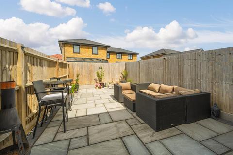 2 bedroom semi-detached house for sale, Shakespeare Crescent, New Romney TN28