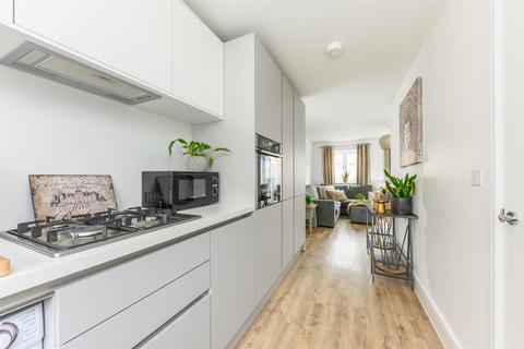2 bedroom semi-detached house for sale, Shakespeare Crescent, New Romney TN28