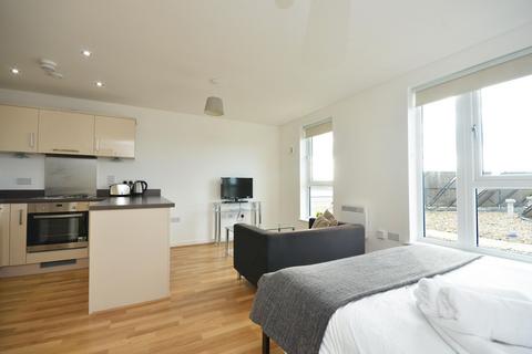 flat/apartment for rent in Guildford Road, Woking, GU22