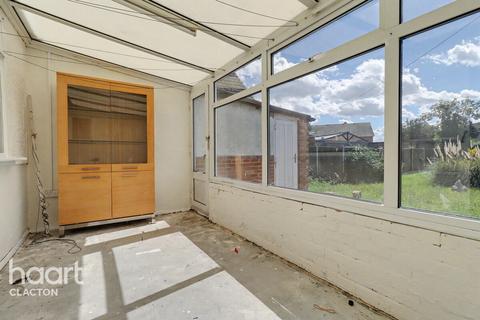2 bedroom detached bungalow for sale, Union Road, Clacton-On-Sea