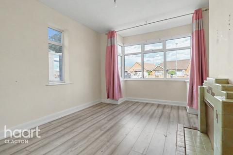 2 bedroom detached bungalow for sale, Union Road, Clacton-On-Sea