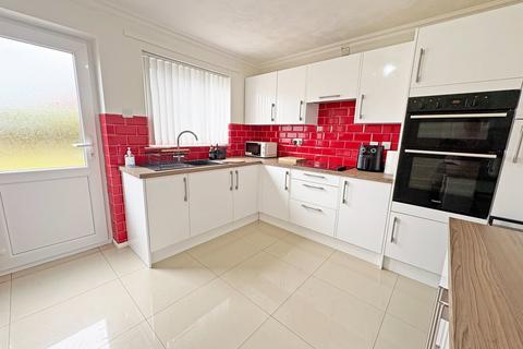 4 bedroom detached bungalow for sale, Jenkins Close, Skegness,  PE25