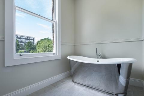 3 bedroom terraced house for sale, Shepherdess Walk, Hackney, London, N1