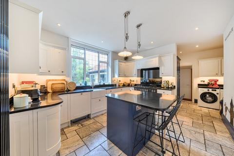 5 bedroom detached house for sale, Bencombe Road, Purley