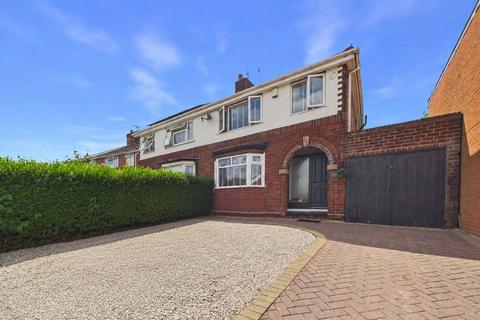 Semi-detached house - Warstones Crescent, Penn, Wolverhampton, WV4