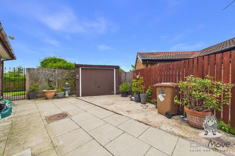 2 bedroom detached bungalow for sale, MELVILLE CLOSE, ST. HELENS, MERSEYSIDE, WA10