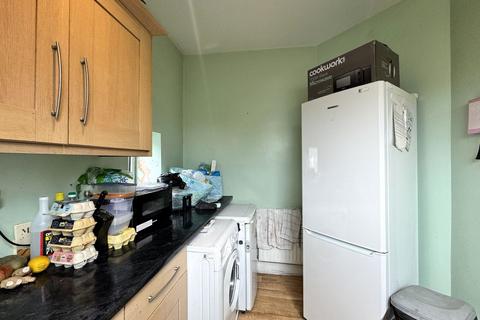 1 bedroom property to rent, ALL BILLS INCLUDED. Bedsit. Stow Hill, Newport
