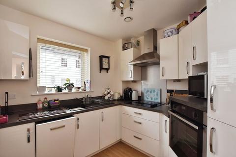 1 bedroom retirement property for sale, Endless Street, Salisbury                   *VIDEO TOUR*
