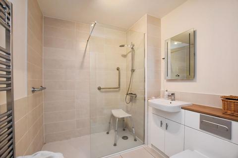 1 bedroom retirement property for sale, Endless Street, Salisbury                   *VIDEO TOUR*