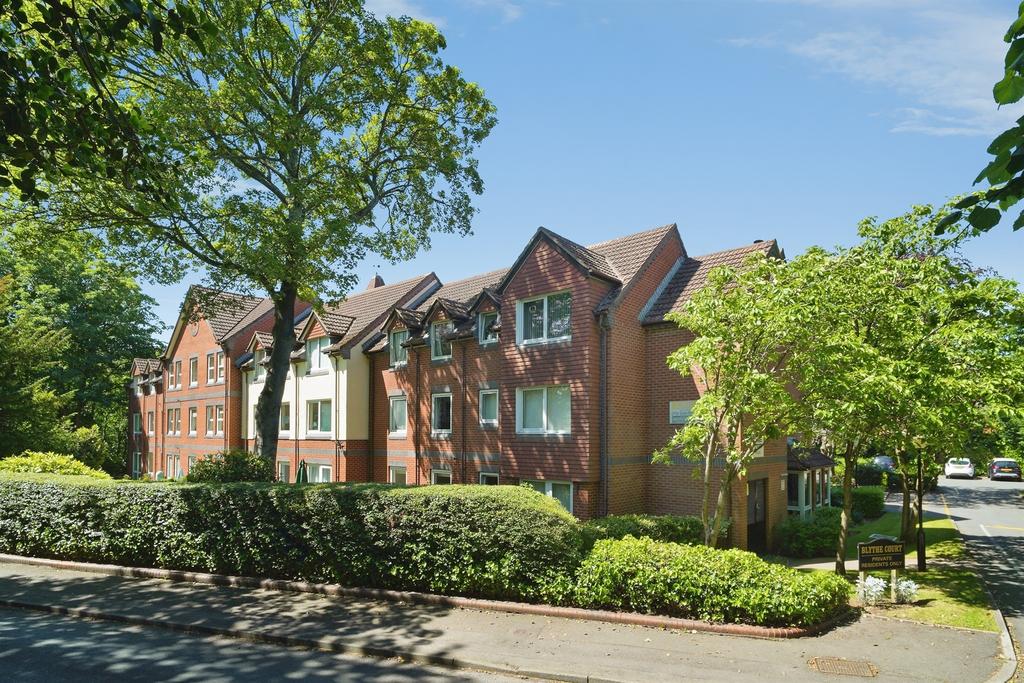 Apartment in Solihull, Ulverley Green - View 2