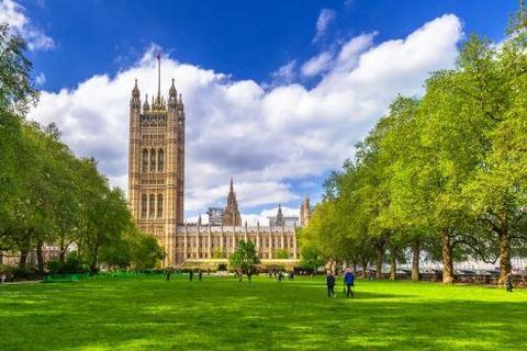 1 bedroom detached house for sale, Whitehouse Apartments, Belverdere Road, Waterloo Bridge, London, SE1 8YP