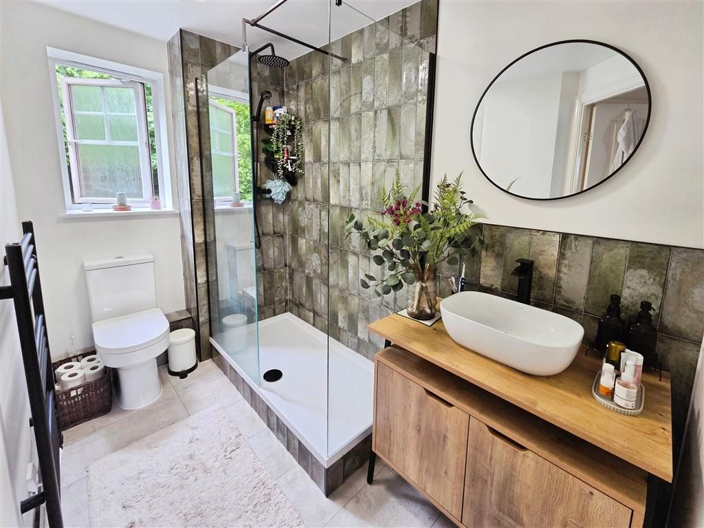 Apartment in Nottingham, Nottinghamshire - View 2