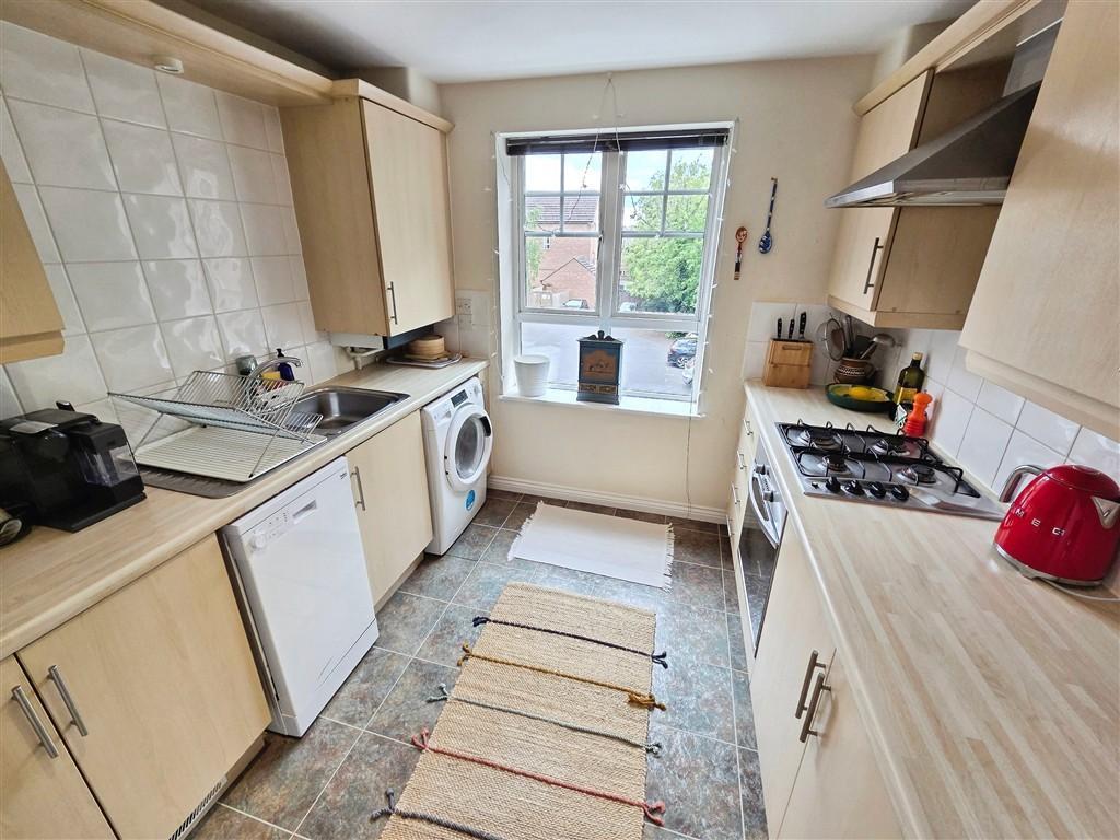 Apartment in Nottingham, Nottinghamshire - View 5