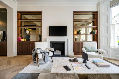 3 bedroom apartment to rent, Flat 1, 7 Philbeach Gardens, London SW5
