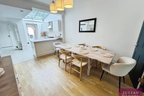 4 bedroom end of terrace house for sale, Lidgate Grove, Didsbury Village, Manchester, M20