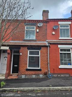 2 bedroom terraced house to rent, Waverley Road West, Manchester, M9