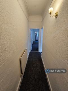 2 bedroom terraced house to rent, Waverley Road West, Manchester, M9