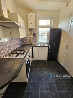 2 bedroom terraced house to rent, Waverley Road West, Manchester, M9