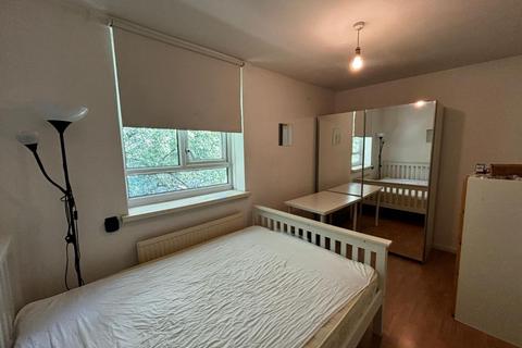 4 bedroom flat to rent, Flat , Gillies House, Hilgrove Road, London