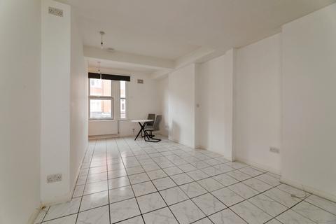 Studio for sale, 22 Courtenay Mews, London, E17