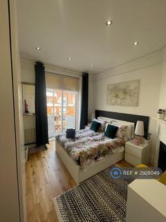 3 bedroom flat to rent, Rodney Court, London, W9