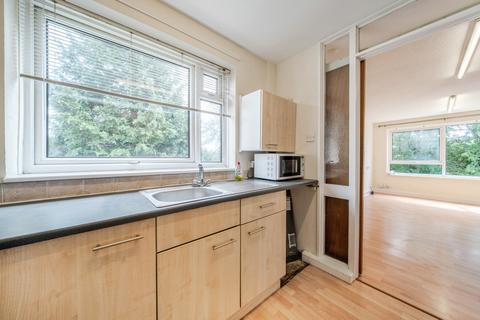 1 bedroom flat for sale, Weetwood House Court, Weetwood, Leeds, LS16