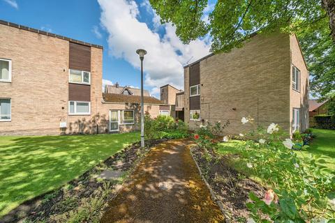 1 bedroom flat for sale, Weetwood House Court, Weetwood, Leeds, LS16