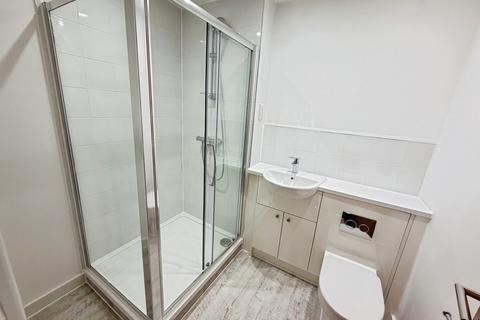 2 bedroom apartment to rent, PE2