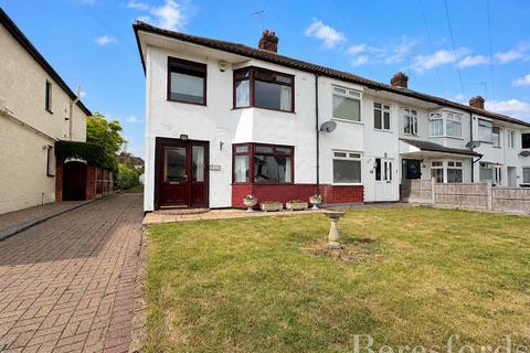 Northumberland Avenue, Hornchurch, RM11