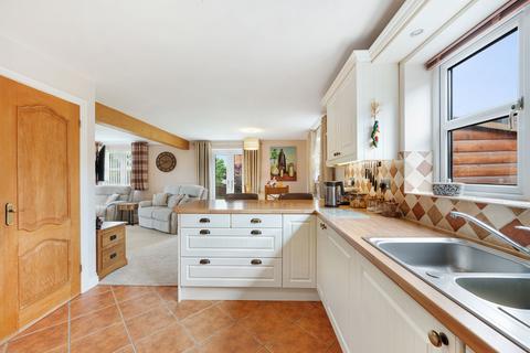 4 bedroom detached bungalow for sale, Montgomery SY15