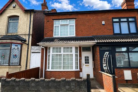 3 bedroom end of terrace house for sale, Sladefield Road, Birmingham, West Midlands, B8